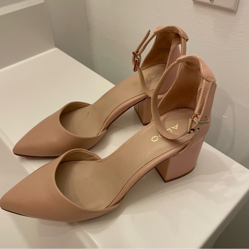 Aldo nude heels